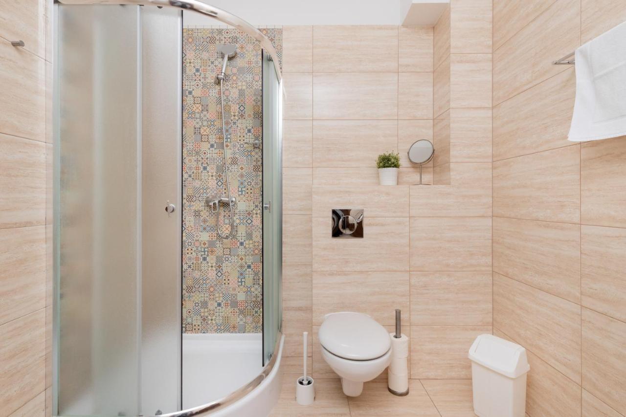 Villa 4 Pory Roku By Noclegi Renters Jastrzebia Gora Ngoại thất bức ảnh