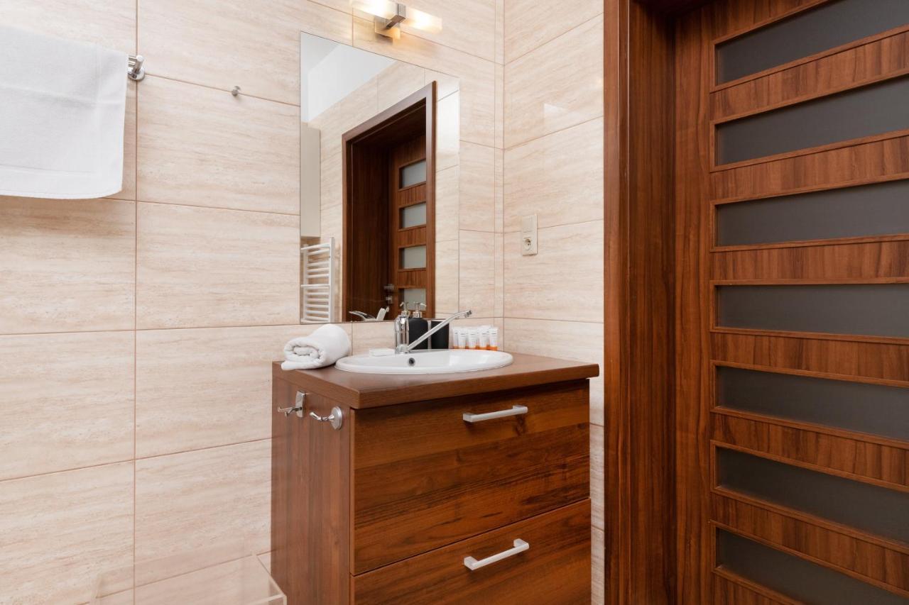Villa 4 Pory Roku By Noclegi Renters Jastrzebia Gora Ngoại thất bức ảnh